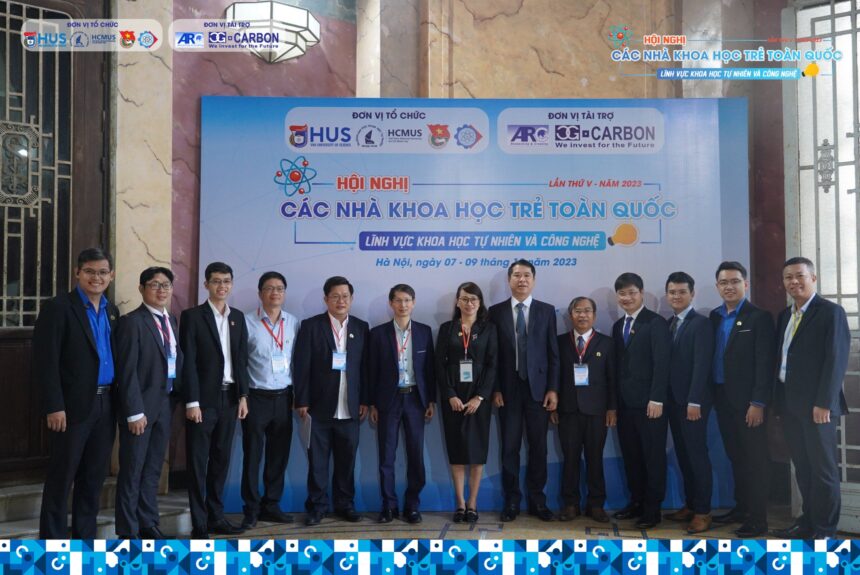 KHAI MẠC HỘI NGHỊ CÁC NHÀ KHOA HỌC TRẺ TRONG LĨNH VỰC KHOA HỌC TỰ NHIÊN VÀ CÔNG NGHỆ